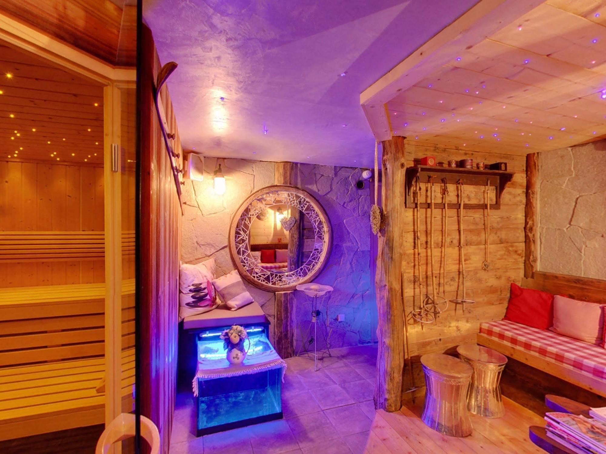 Hotel Logis Hotel Et Spa Le Christiania